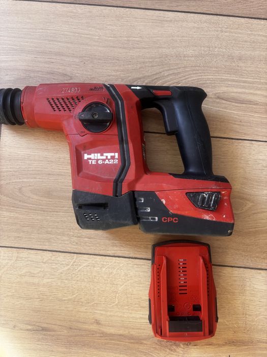 Hilti TE 6 A22 młotowiertarka akumulatorowa 2 bateri. Suepr stan