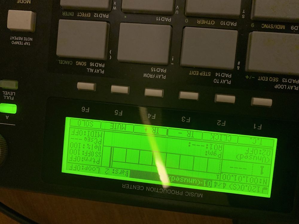 Akai mpc 1000 perfeitas condições sampler hip hop