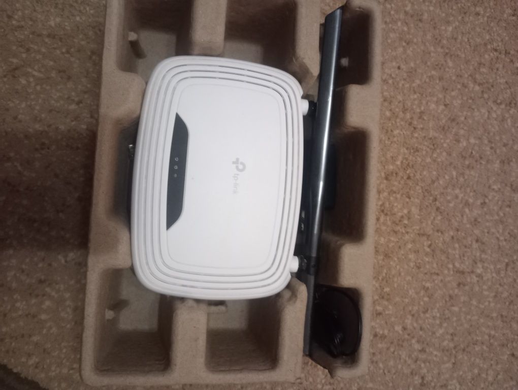 Маршрутизатор TP-LINK TL-WR841N