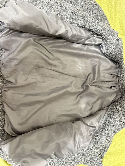 Жіночий теплий бомбер