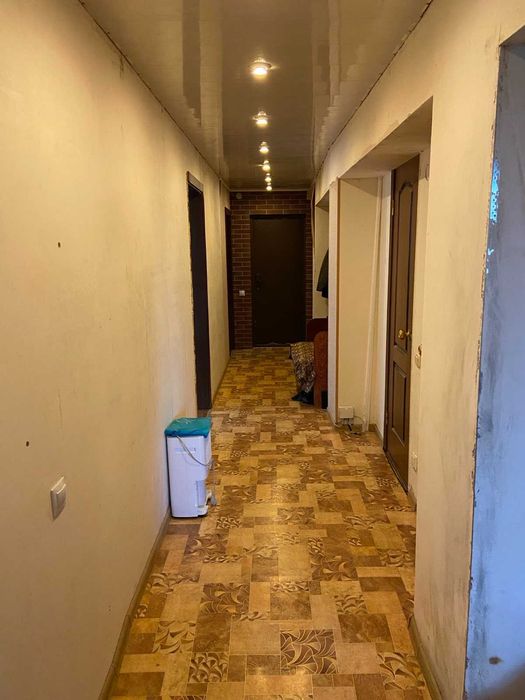 Продам 3 трьох кімнатну квартиру площею 117 кв. м.