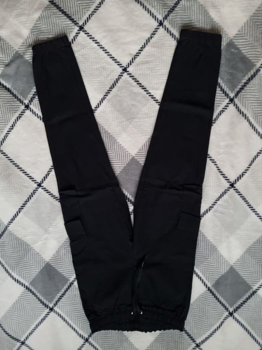 Czarne damskie spodnie bojówki cargo 38 36 S M