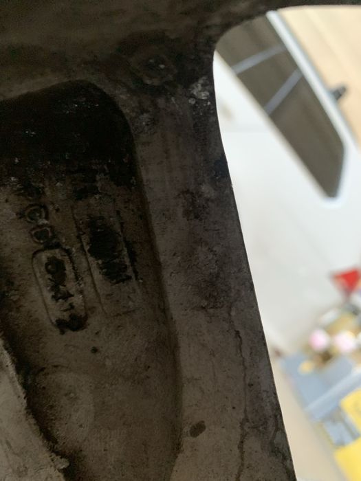 Діски з зимовою резиною на ауді