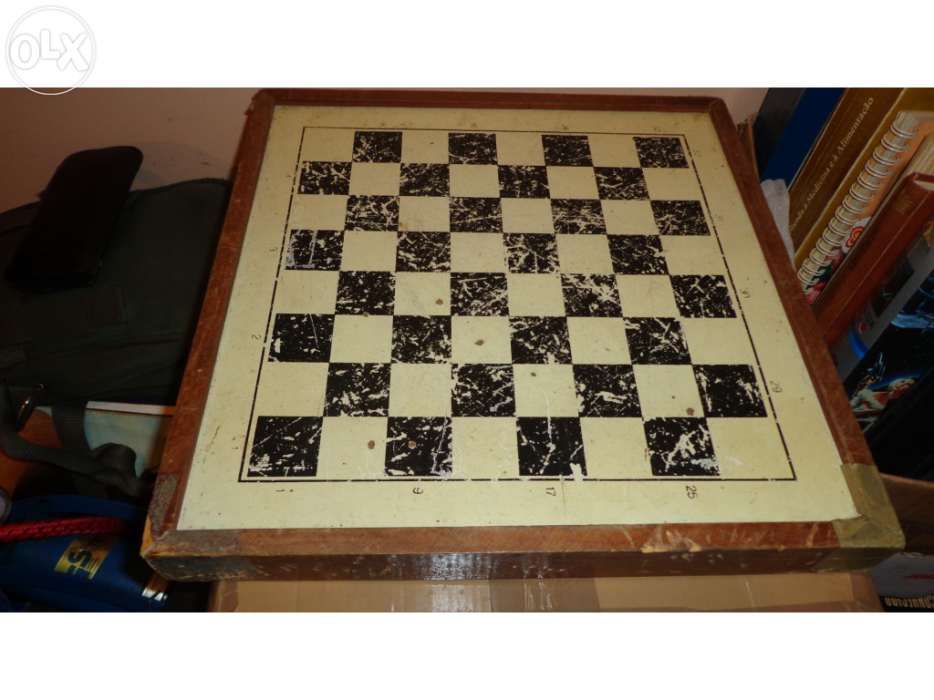 Tabuleiro de Xadrez/Damas e do jogo do Galo