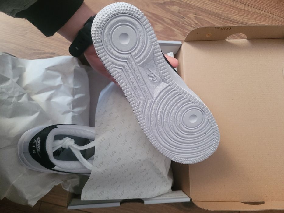 NOWE Nike Air Force 1 r38