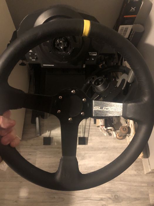 Thrustmaster t300 rs gt