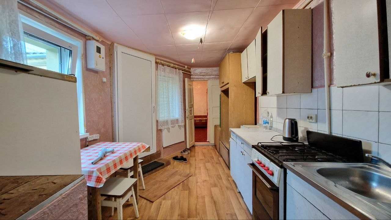 Продам часть дома, Центр. Островского, Озерка