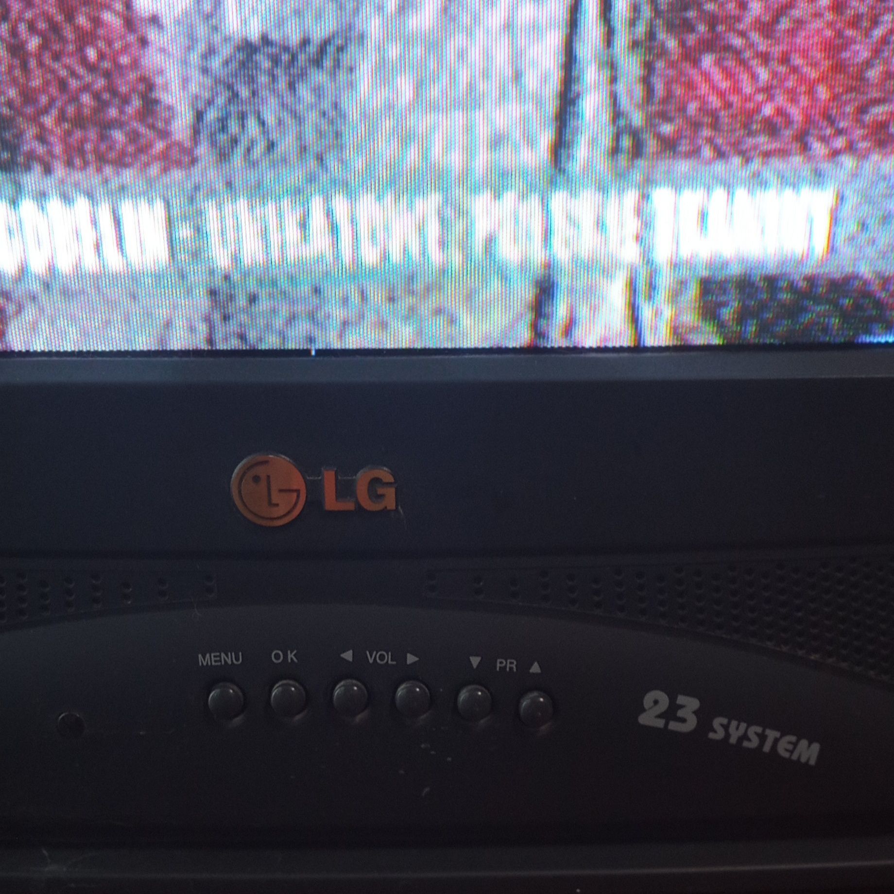 Кольоровий телевізор  LG