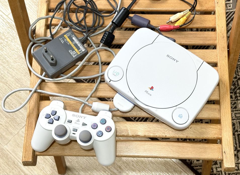 PS One Playstation 1 dualshock консоль