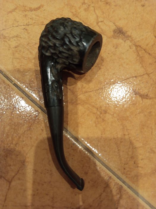 Sprzedam stare fajki. Cena za sztukę