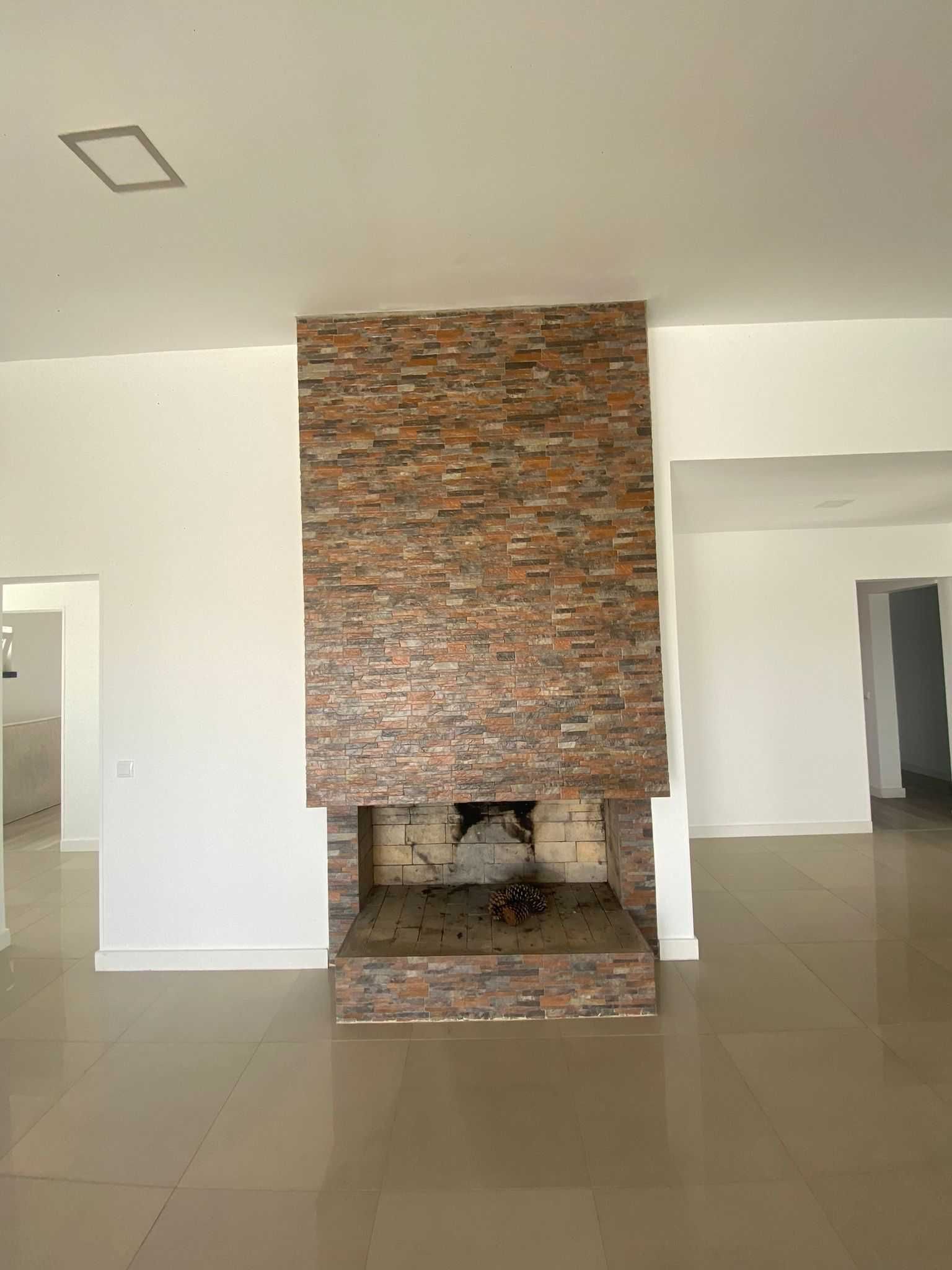 Penthouse Exclusiva em Cascais – Último Andar com Terraços Privados