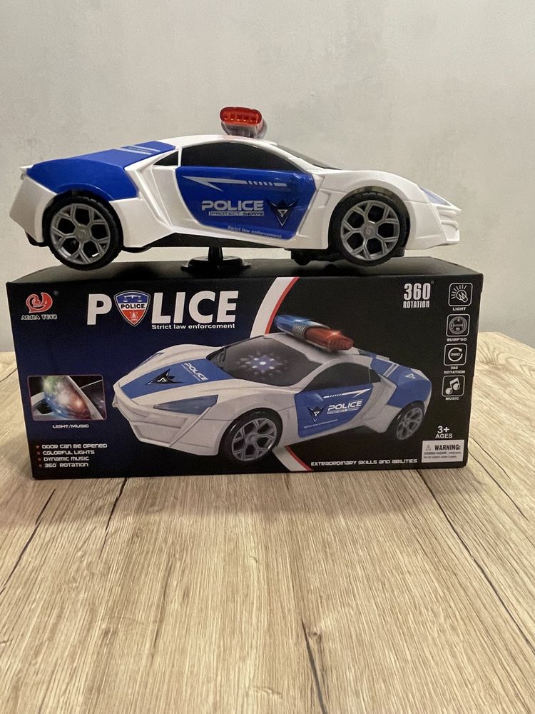 Поліцейська машинка