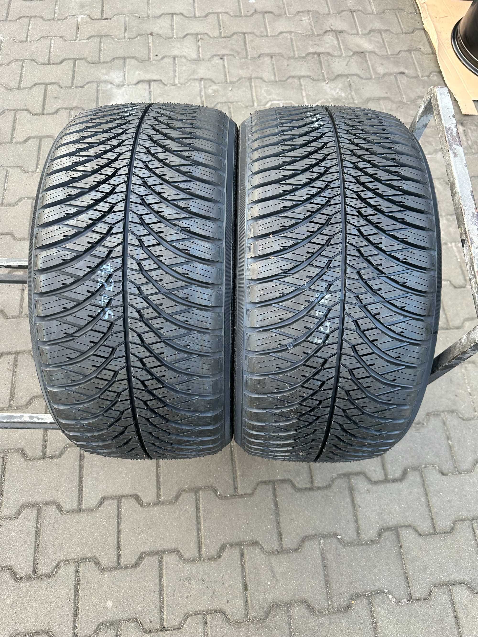255/35r19 yokohama bluearth 4s para 2szt wielosezon