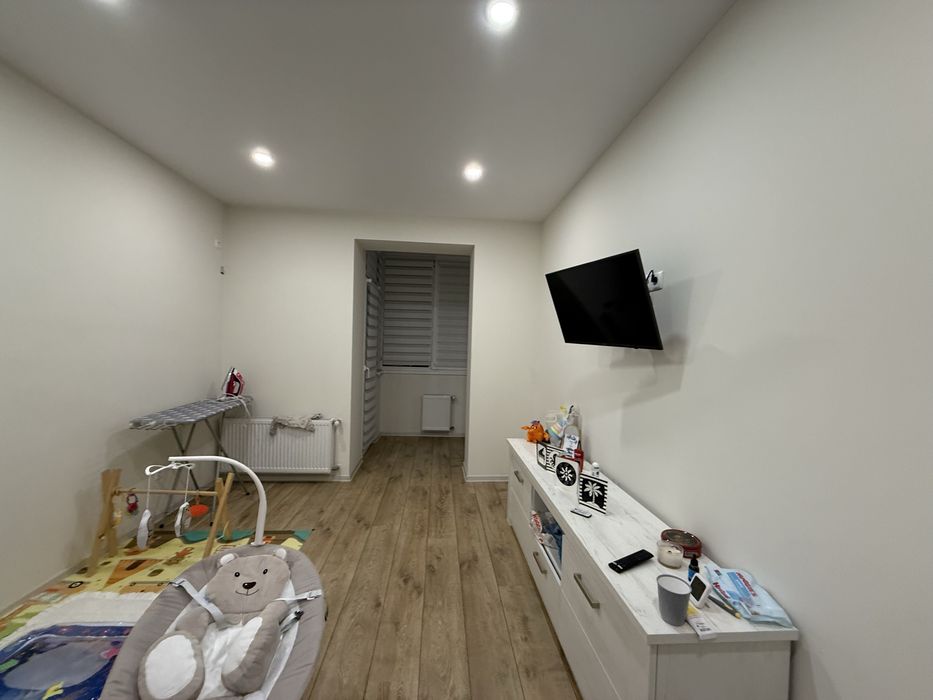 Продається велика однокімнатна новобудова