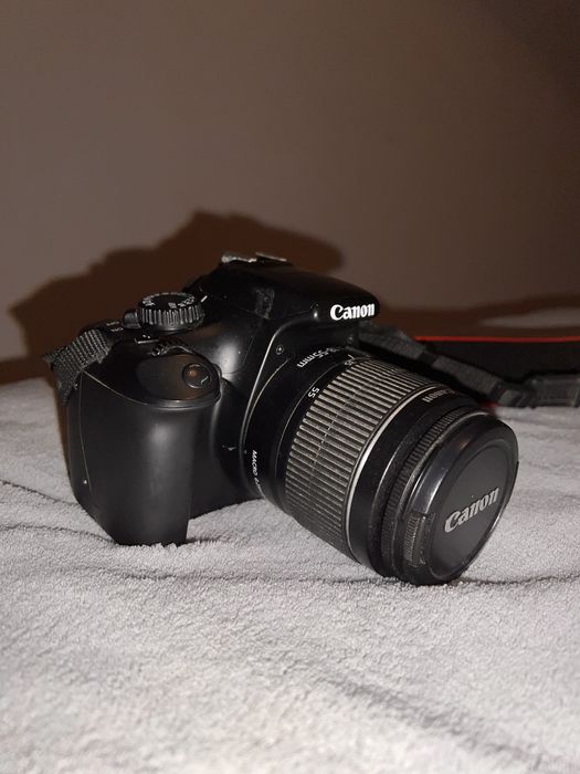 Canon EOS 1100D em excelente estado