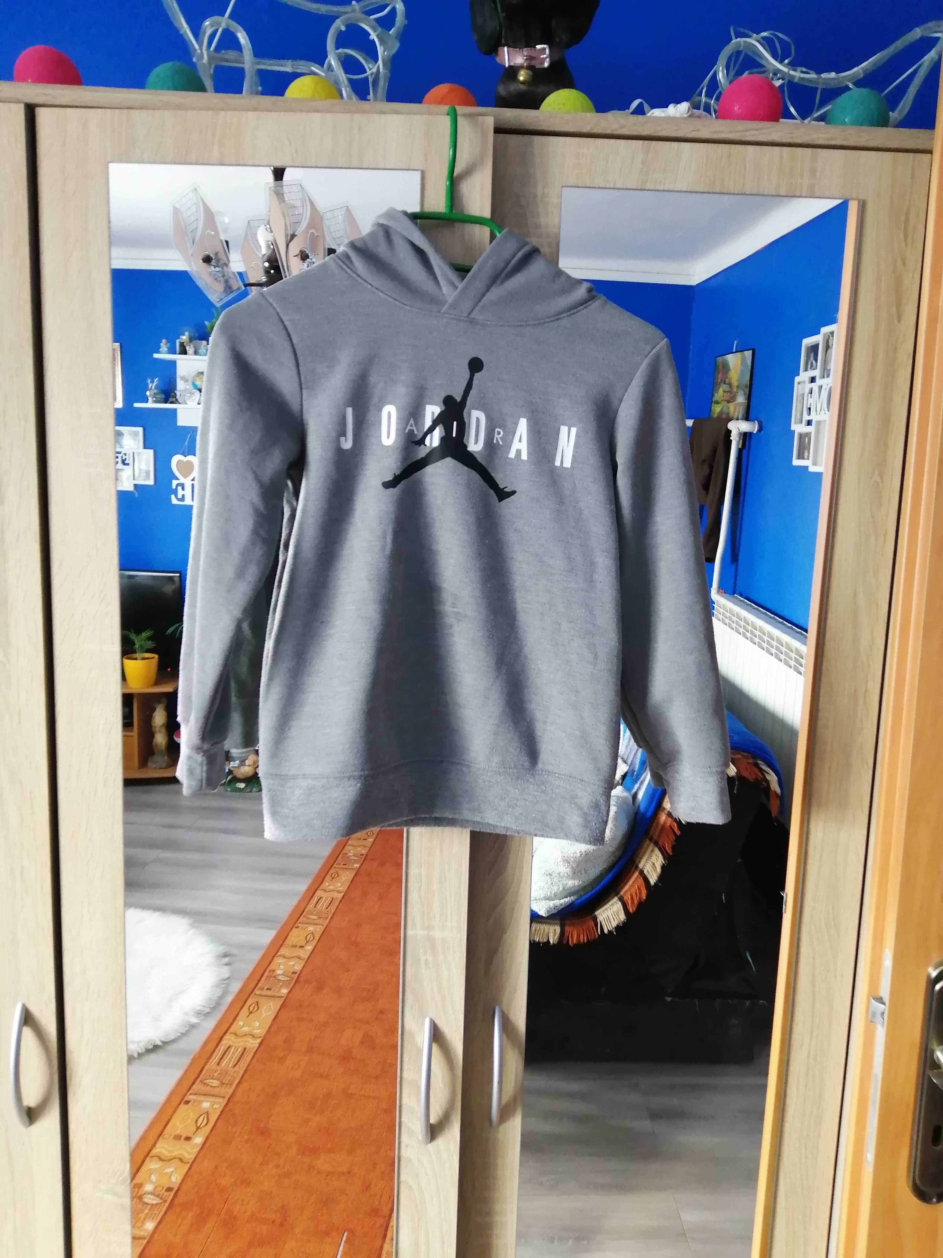 Bluza Joradan roz 116/122 wysyłka grats