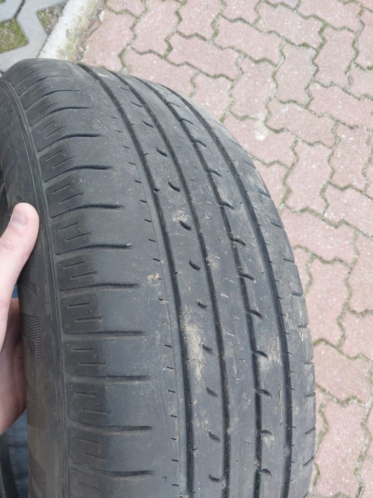 Opony letnie 215/65 r16