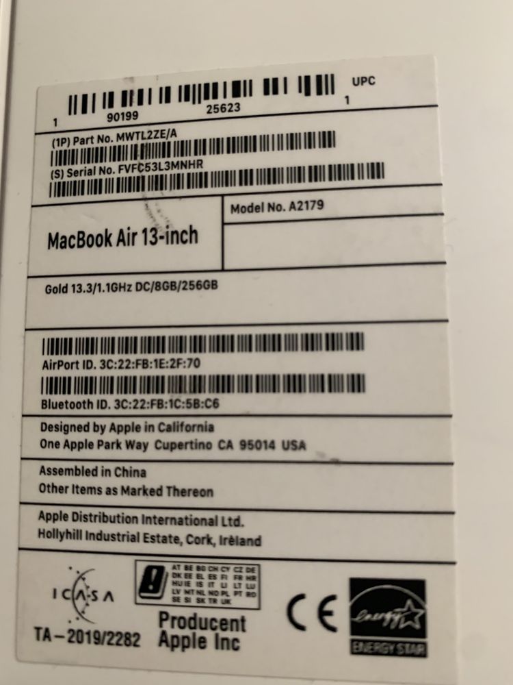 Apple MacBook Air 13.3'' Złoty