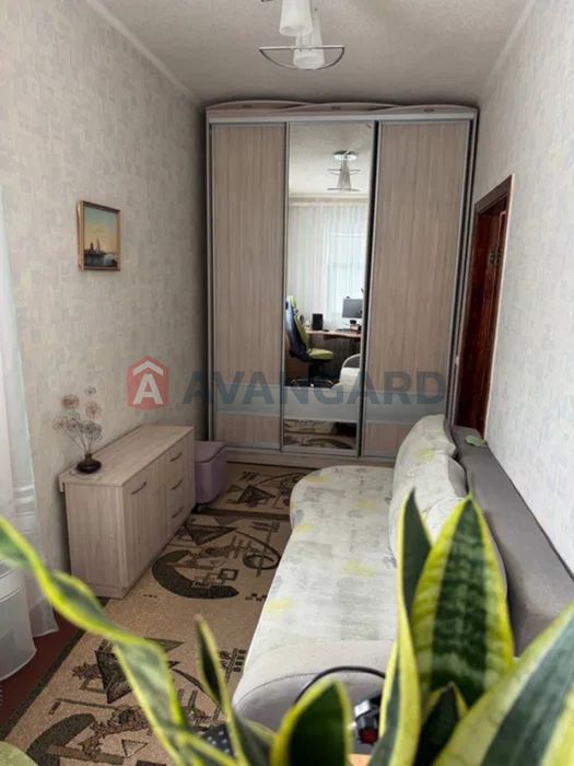 Продам будинок з якісним ремонтом, Комунарський район