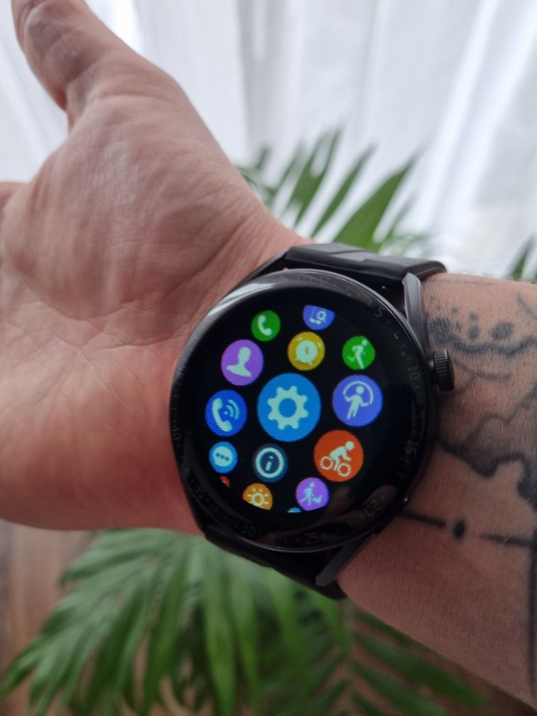 Smartwatch NOWY GT4