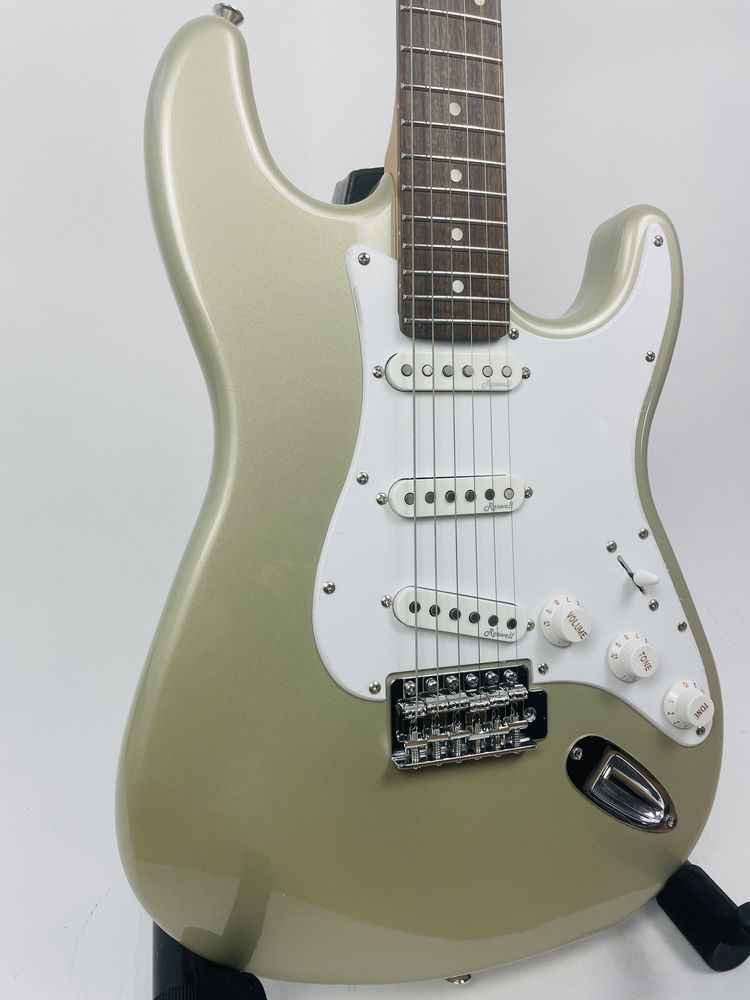 Gitara elektryczna Harley Benton St-62 typu Stratocaster