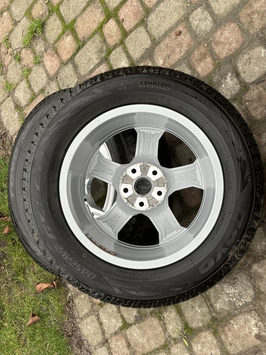 Резина зимня TOYO observe GSI-6 ls