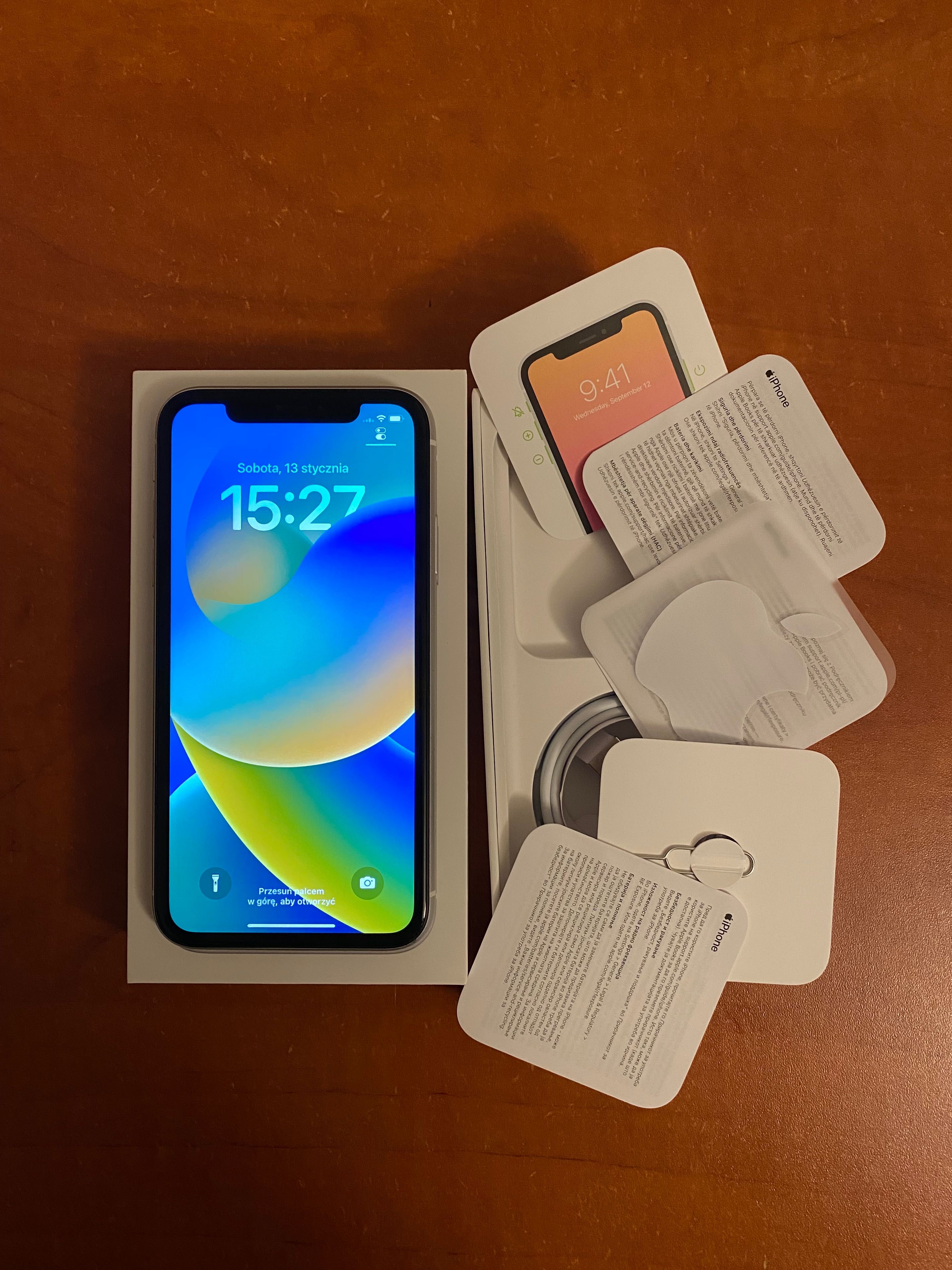 iPhone XR w bardzo dobrym stanie