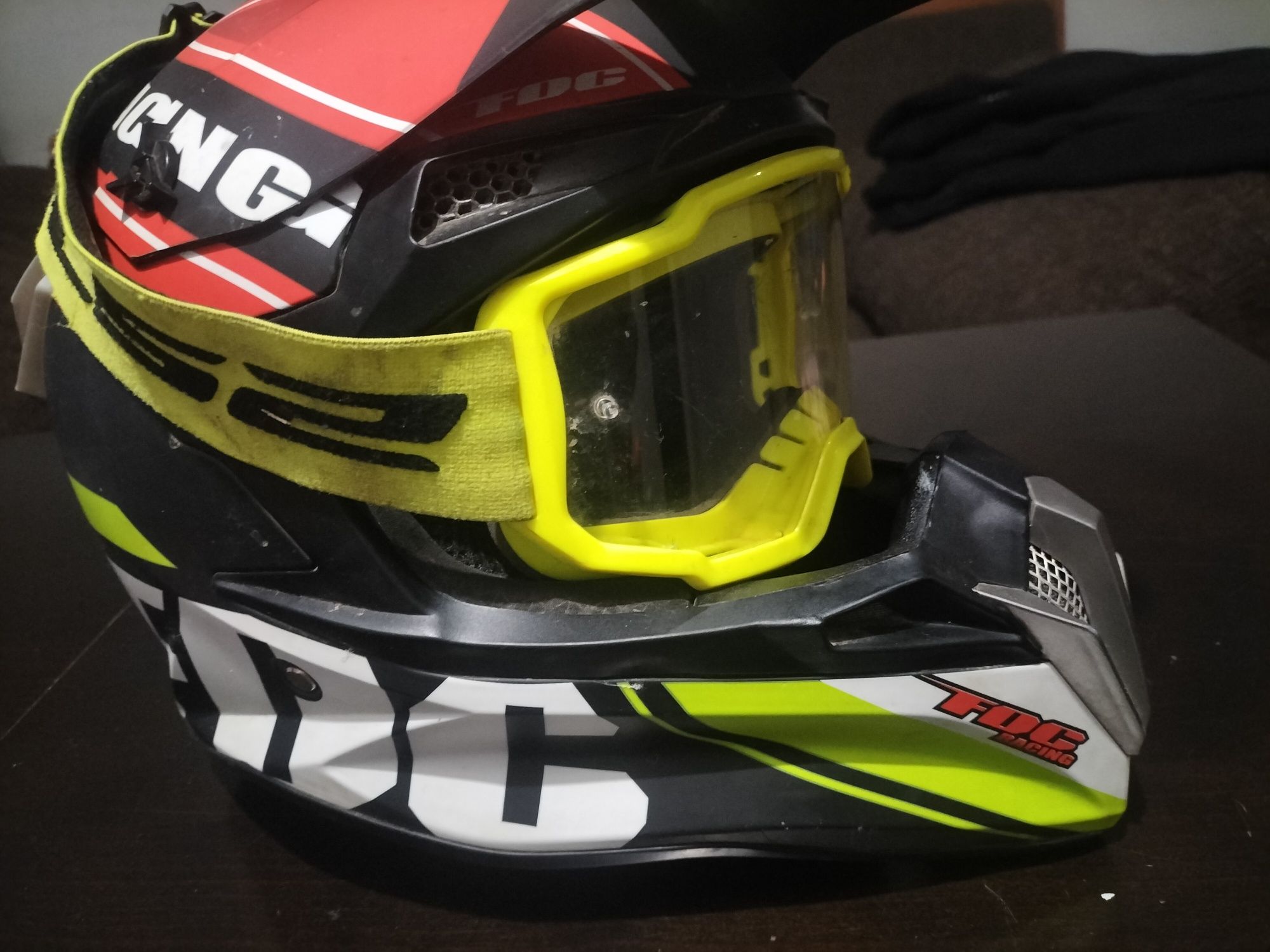 Sprzedam kask crossowy