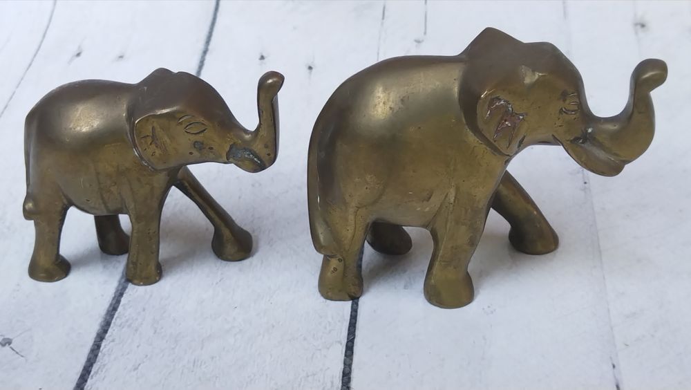 Винтажный латунный слон.