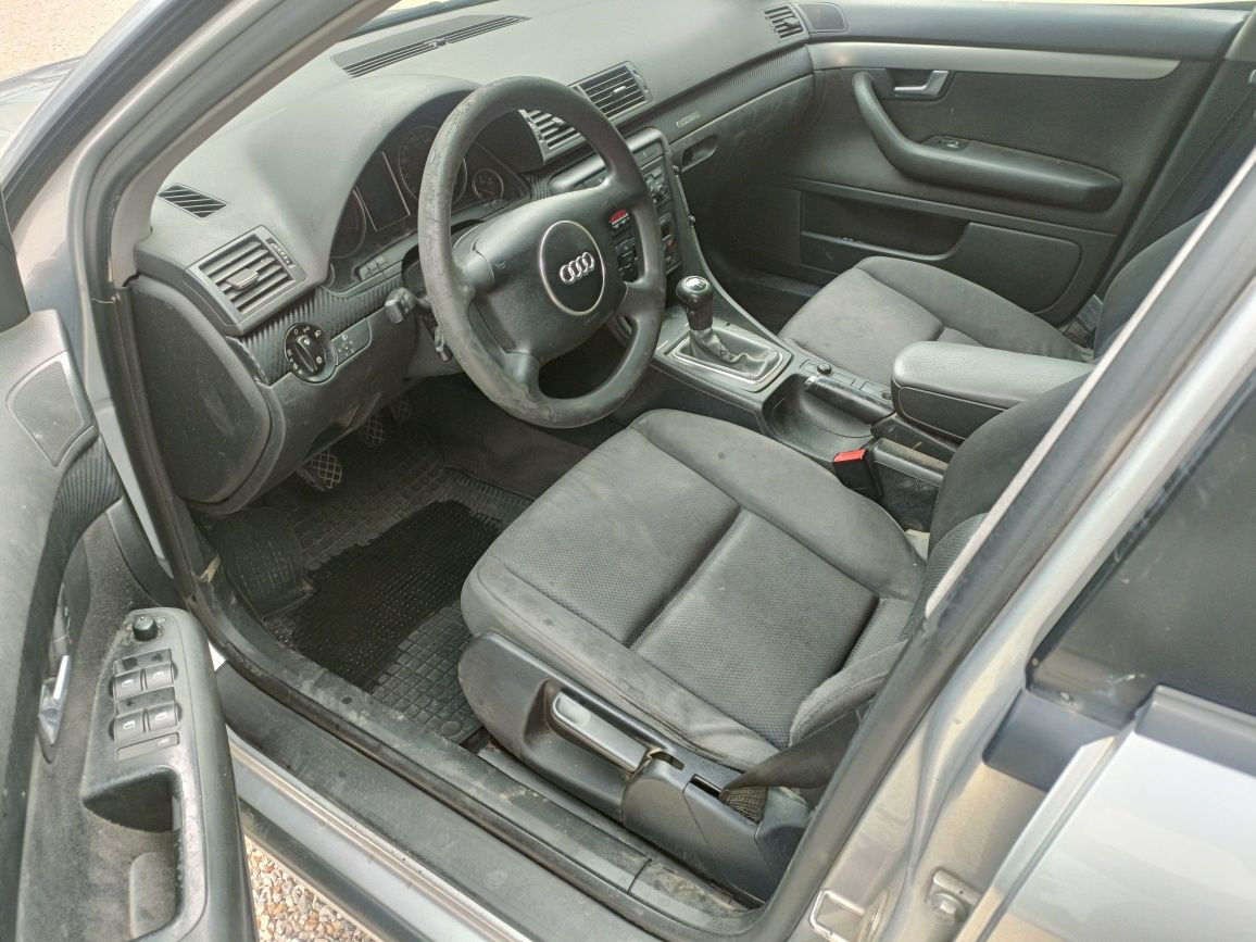 Audi a4 b6 niezawodny 1.9 TDI z hakiem 2003