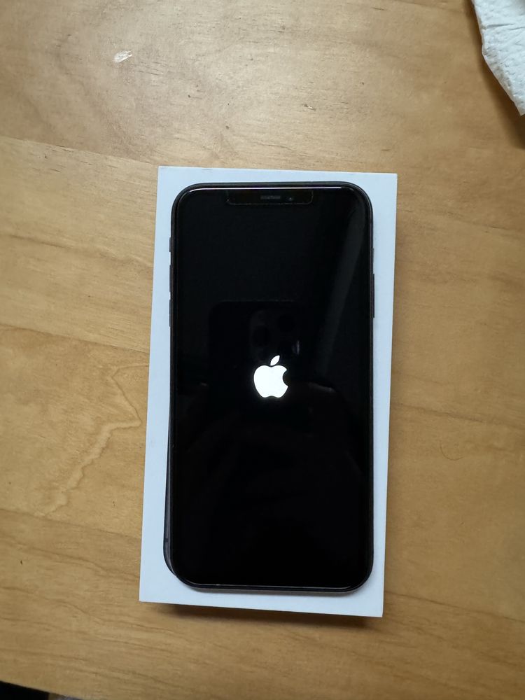 Iphone 11  64Gb