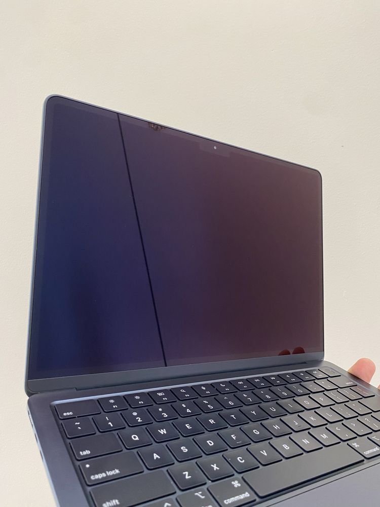 MacBook Air 13-inch M3 16/512 ssd матриця екран lcd донор заблокований