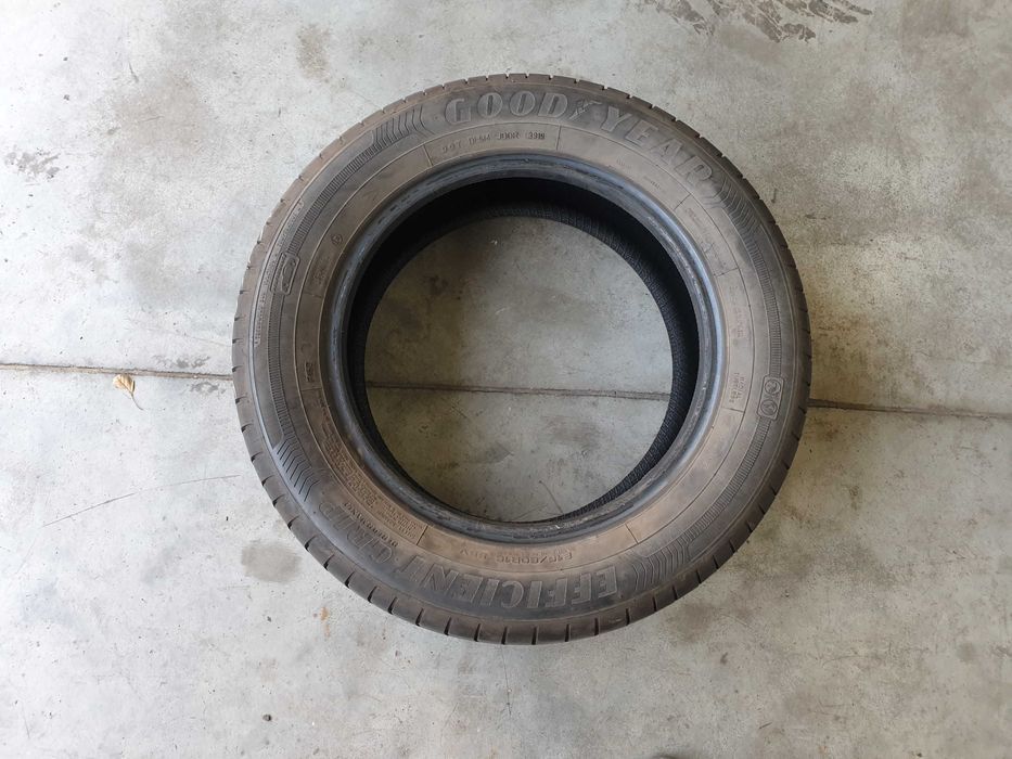 1szt. 215/60/16 95V Goodyear EfficientGrip Perf 5mm 2019r [ 7877 ]