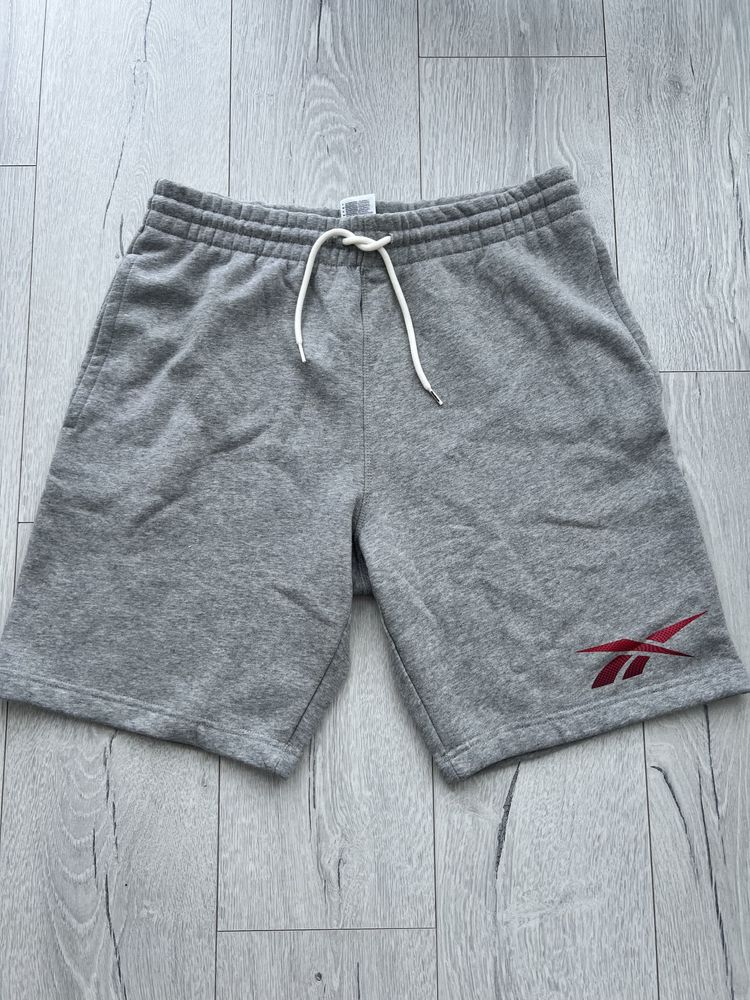 Шорти нові на флісі Reebok оригінал