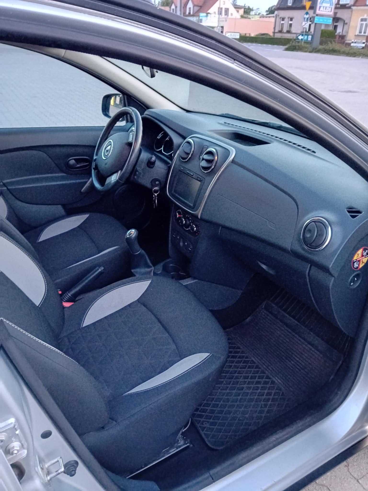 Dacia Sandero Stepway 2015