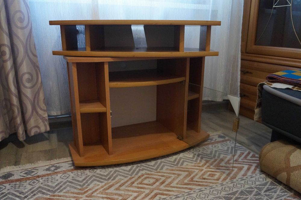 Stolik RTV w atrakcyjnej cenie