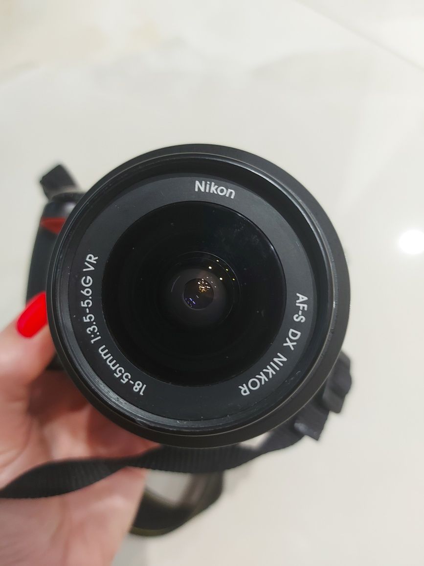 Фотоапарат Nikon D3000 18-55VR Kit
