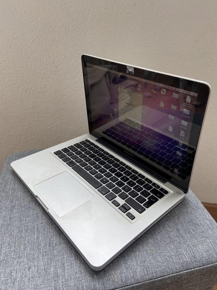 Macbook pro 2011 a funcionar