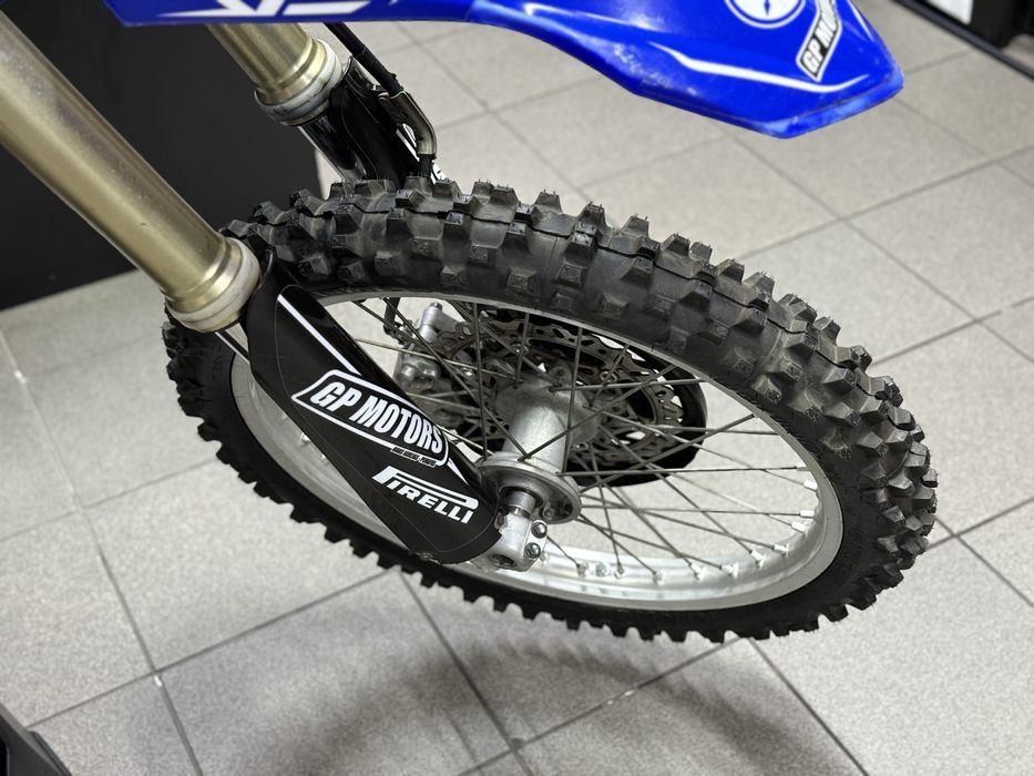 YAMAHA YZ250F (matriculada)