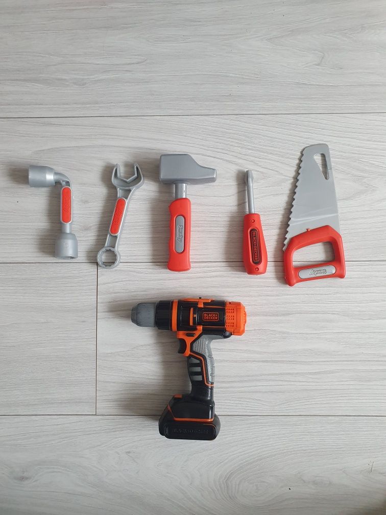 Warsztat majsterkowicza duży stół do majsterkowania smoby black decker