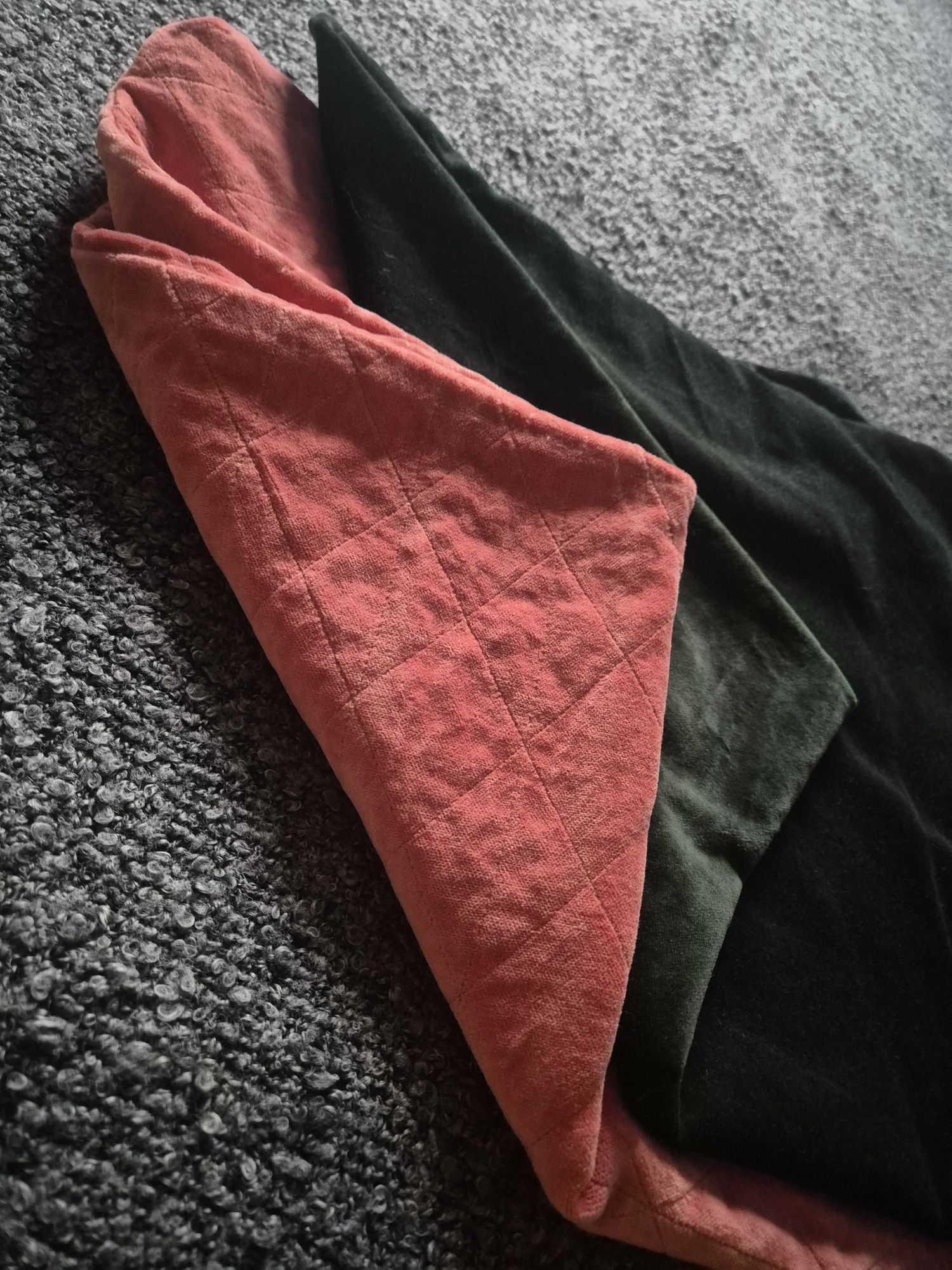 Poszewki IKEA 40x65 kolorowe, elegancki charakter #przytulnaatmosfera