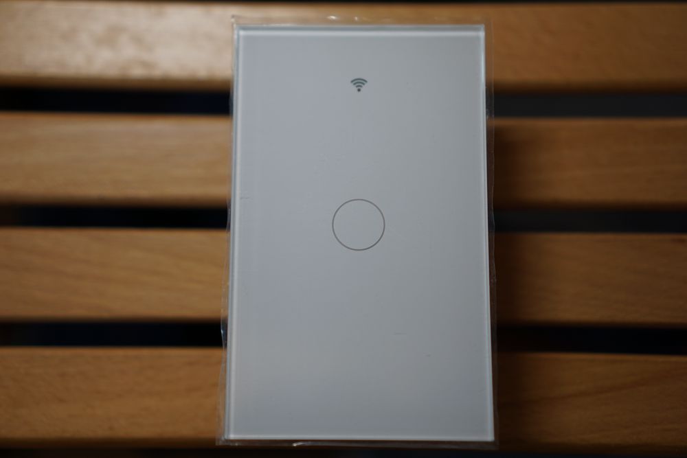 Розумний вимикач MOES WiFi Matter Smart Switch Glass Touch
