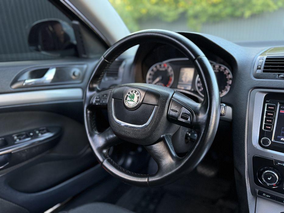 Skoda Octavia A5 FL 1.6 TDI АВТОМАТ DSG 2010 рік в хорошому стані