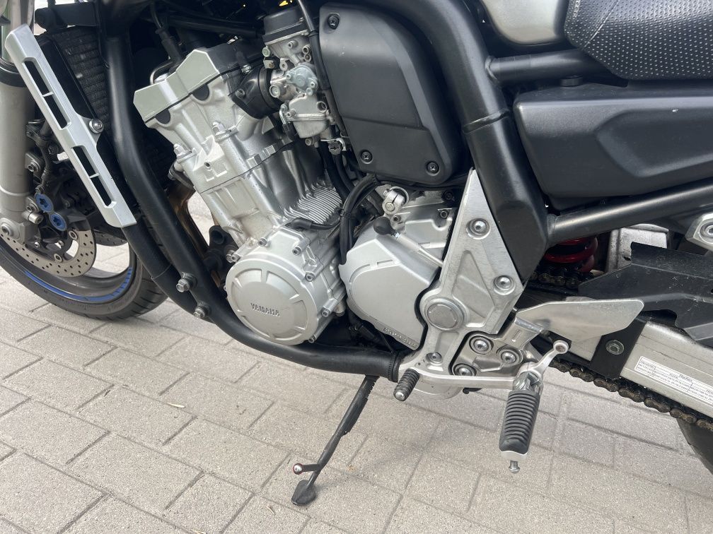 Yamaha FZS 1000 Fazer – 2005 r., stan bardzo dobry – 10 600