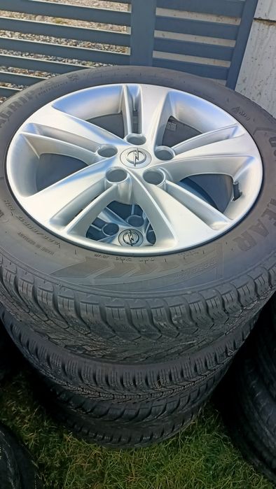 Oryginalne felgi aluminiowe 17 5x115 et45 Opel Insignia itd + czujniki
