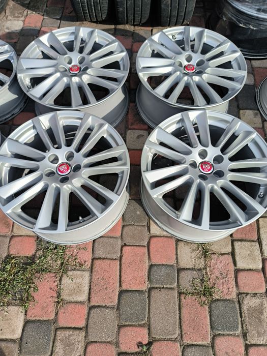 Felgi aluminiowe 19 JAGUAR XF II X260 XE X760 - 5x108