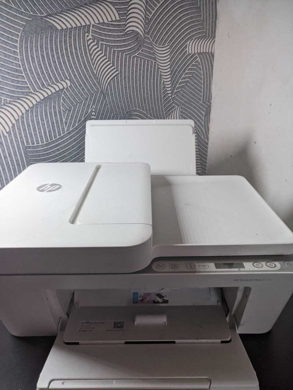 Продам Принтер deskjet plus 4120