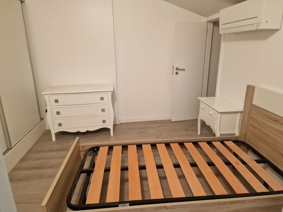 Arrenda se T1 perto Sé de Braga