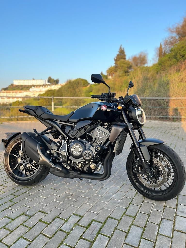 Honda cb1000r Black Edition