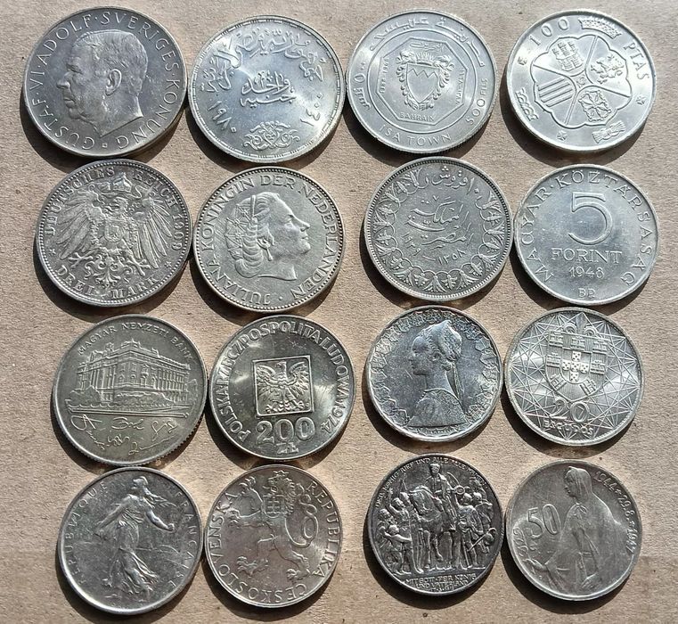 Продам монети срібні різноманітних країн